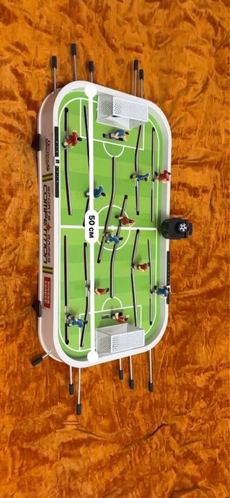 Настольный футбол.