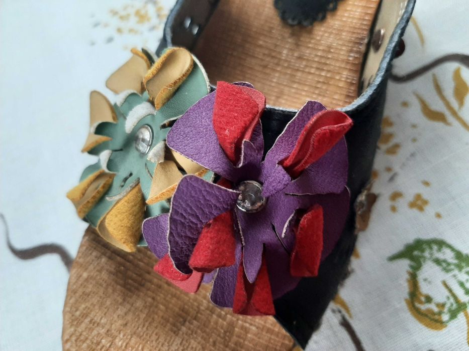 Летни дамски чехли