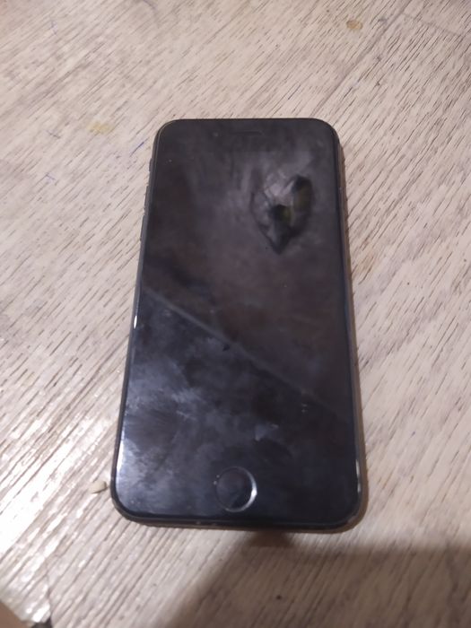 iPhone se 2022 на запчасти