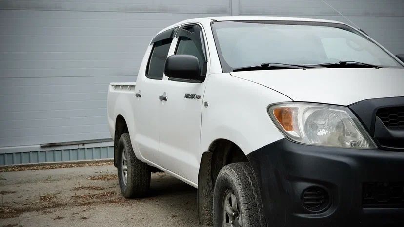 Продам Toyota Hilux . СРОЧНО
