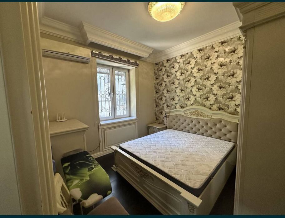 Chilonzorda Afruz chorrahaga yaqin joyda kvartira ijaraga beriladi