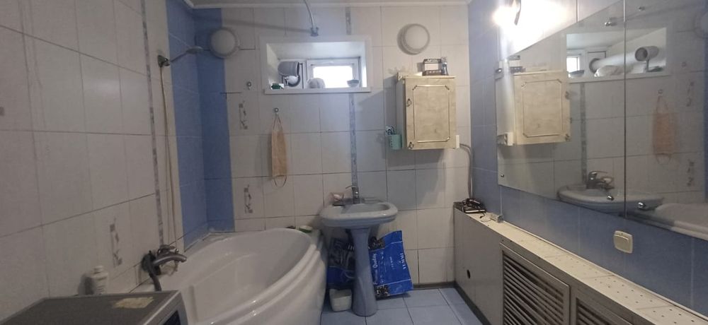 Продам 4 ком. большой дом