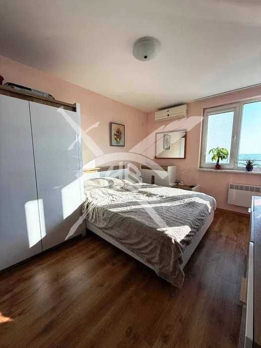 Продава се Тристаен апартамент в к.к. Елените - 170 кв.м за 660 €/кв.м - Снимка #3