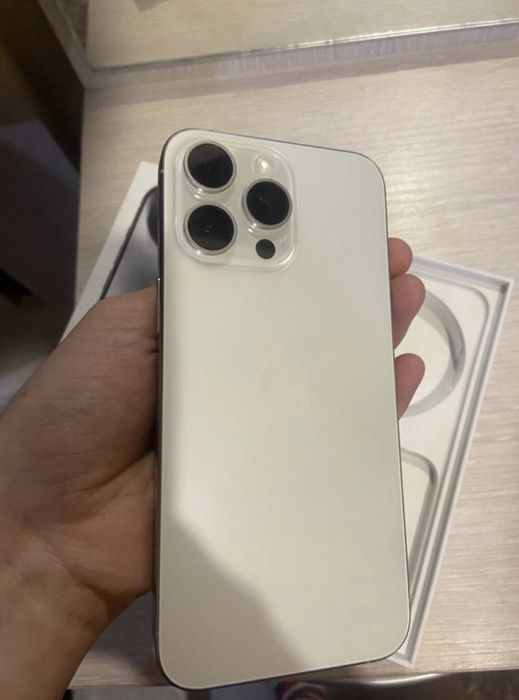 Айфон 15 про мах 256 без ремонт