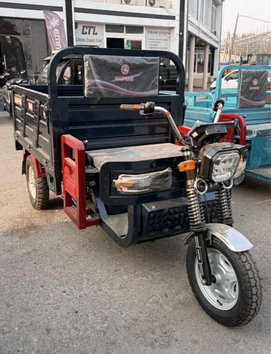 Motochikl bor nasiy savdo bolib tolashga 250 abs 400 bor