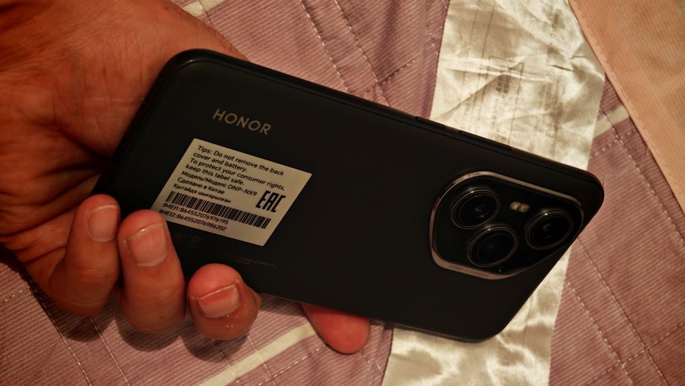 Продам Honor 400 pro 12/512gb