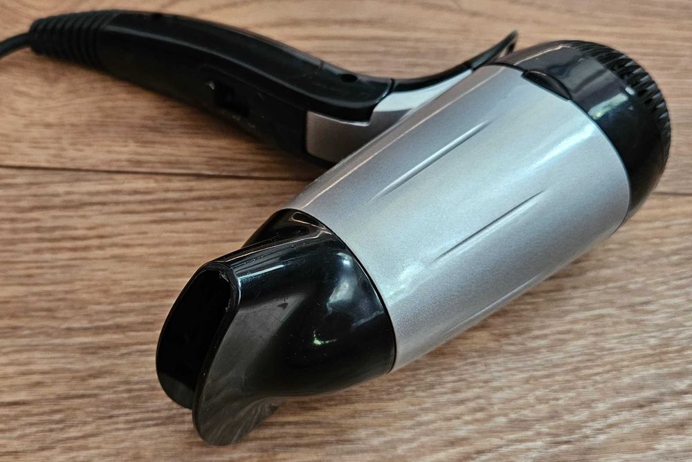 Фен складной Scarlett  Район 1000 мелочей