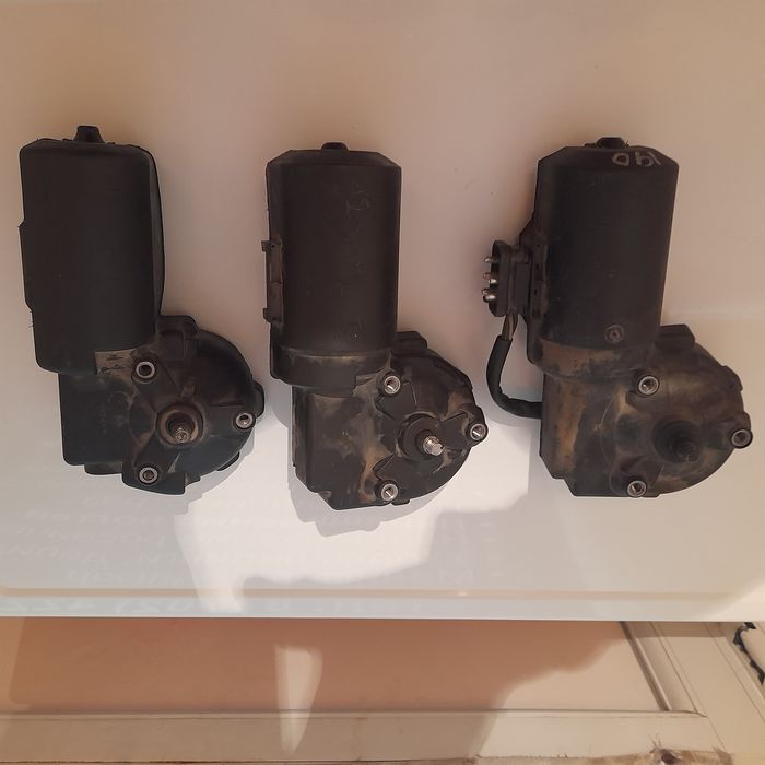 Продам    Дворник      моторчик