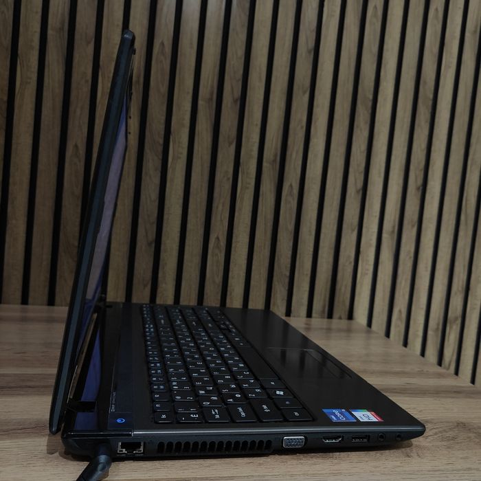 Офисной быстрый ноутбук ACER intel Core i5