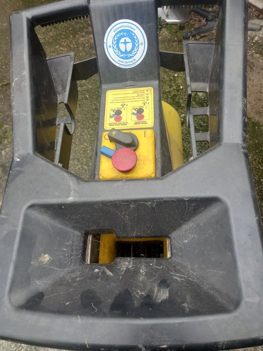 Дробилка за клони валцова GLORIA от Германия