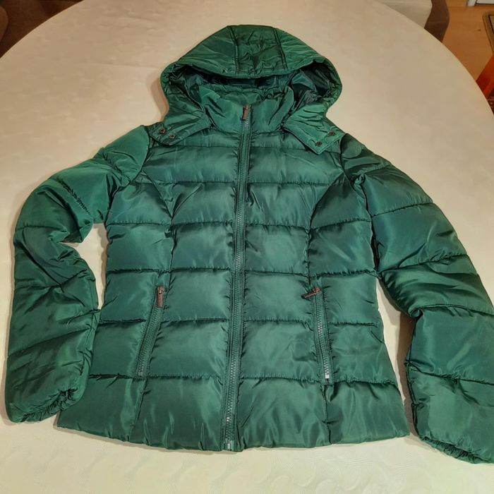 Дамско зимно яке