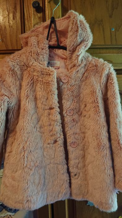 Jachetă ursuleț pufoasă pentru fetite