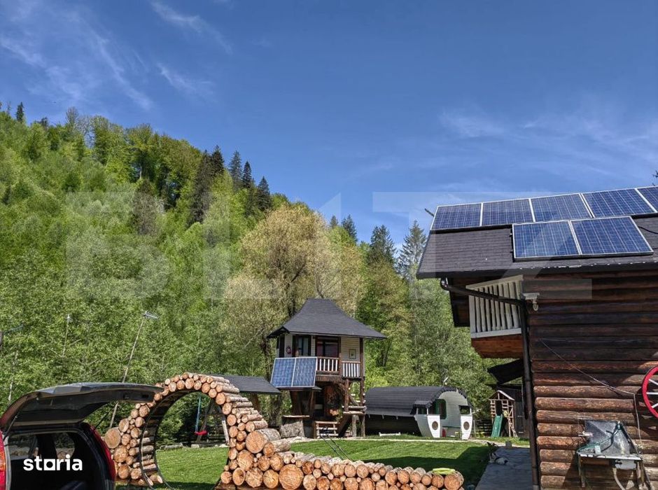 Cabana/Casa de vacanta in Molid, SV, 136 mp, teren cu 3300 mp, Iaz cu