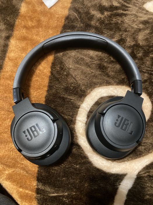 Casti jbl 720 bt