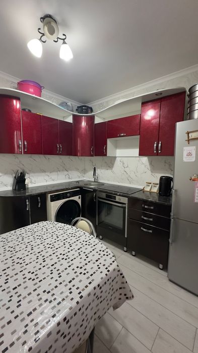 Прадою 3х комнатную квортипу в старом городе