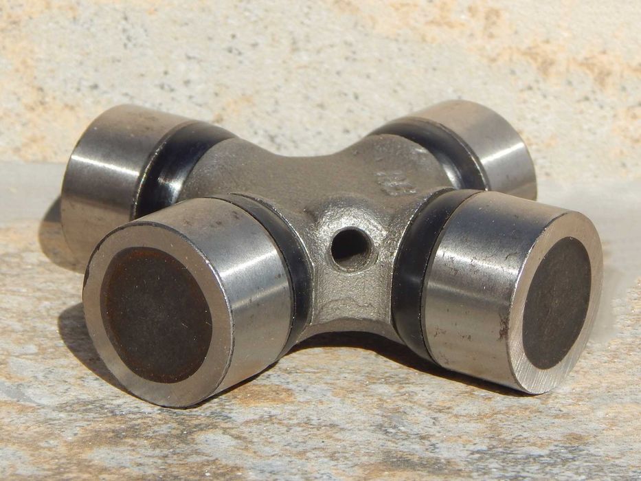 Cruce cardan Neapco Ford Aerostar 1-0153 (103)(made in USA)(la buc)