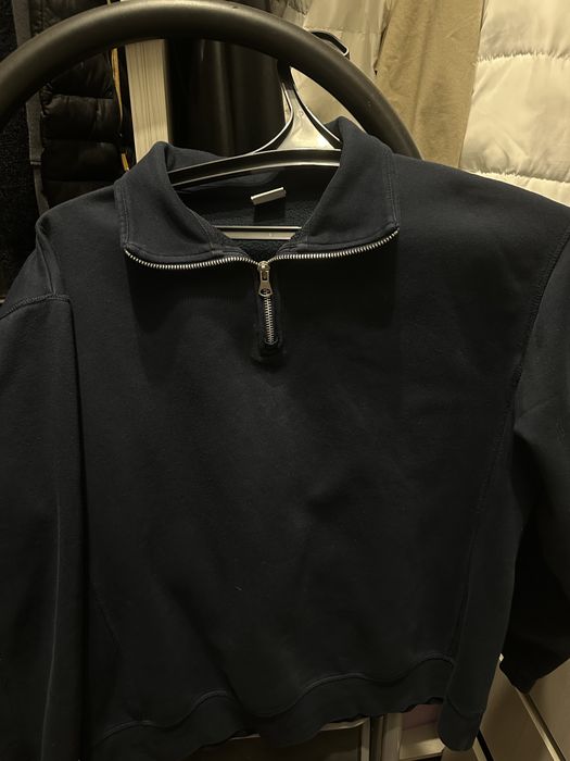 Полузамок Zara.