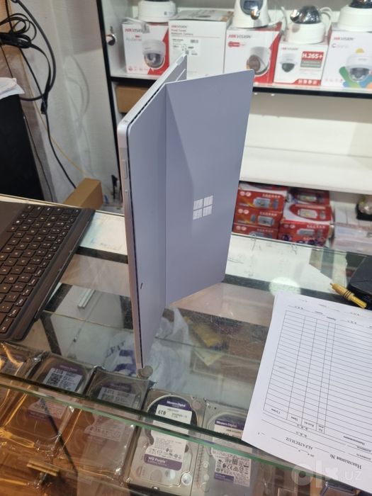 Noudbuk laptop surfeys