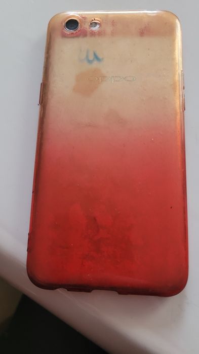 Продам телефон оппа очен хорошем состаяние