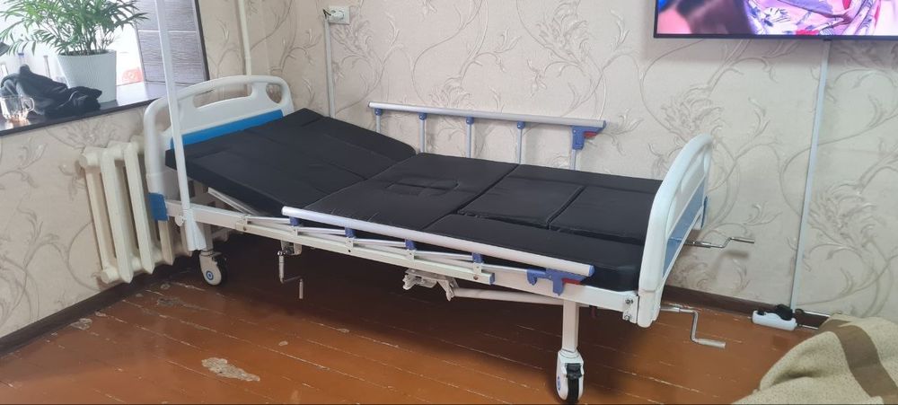 Кровать больничная