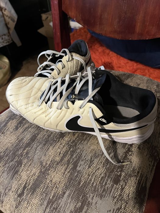 Футболни обувки/стоножки Nike 41