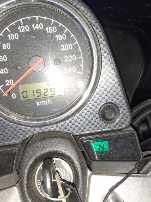 Suzuki sv 650 2002г.