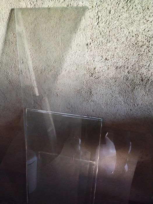 Продам стекла новые и б/у