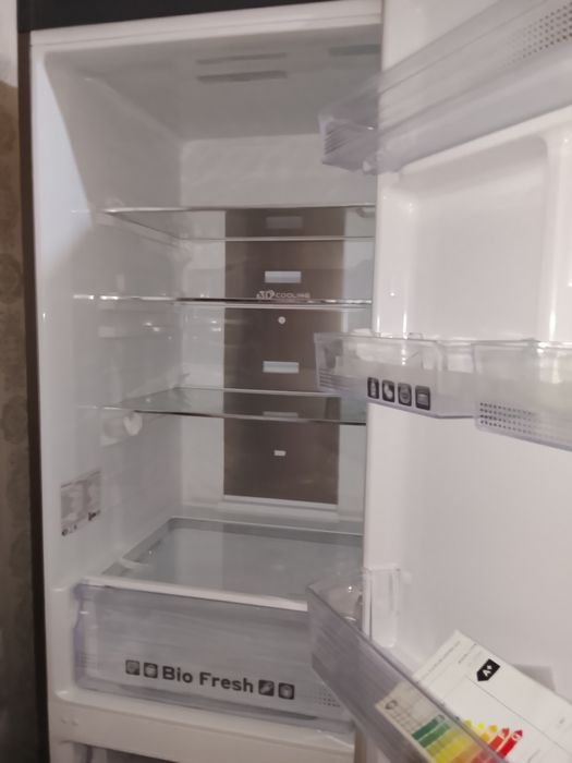 Халаделник сотилади 2 ой ишлатилган холати янги болам Касал шунга зару