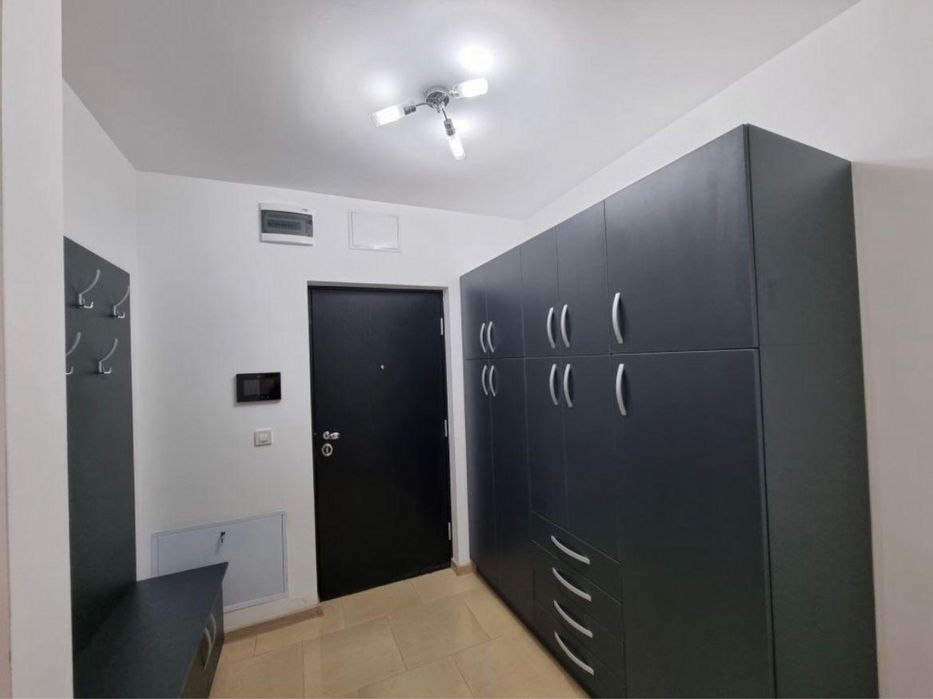 Apartament cu o camera de inchiriat