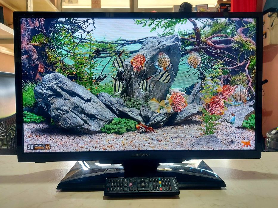 LED телевизор "Crown" 28'' (LED28274)