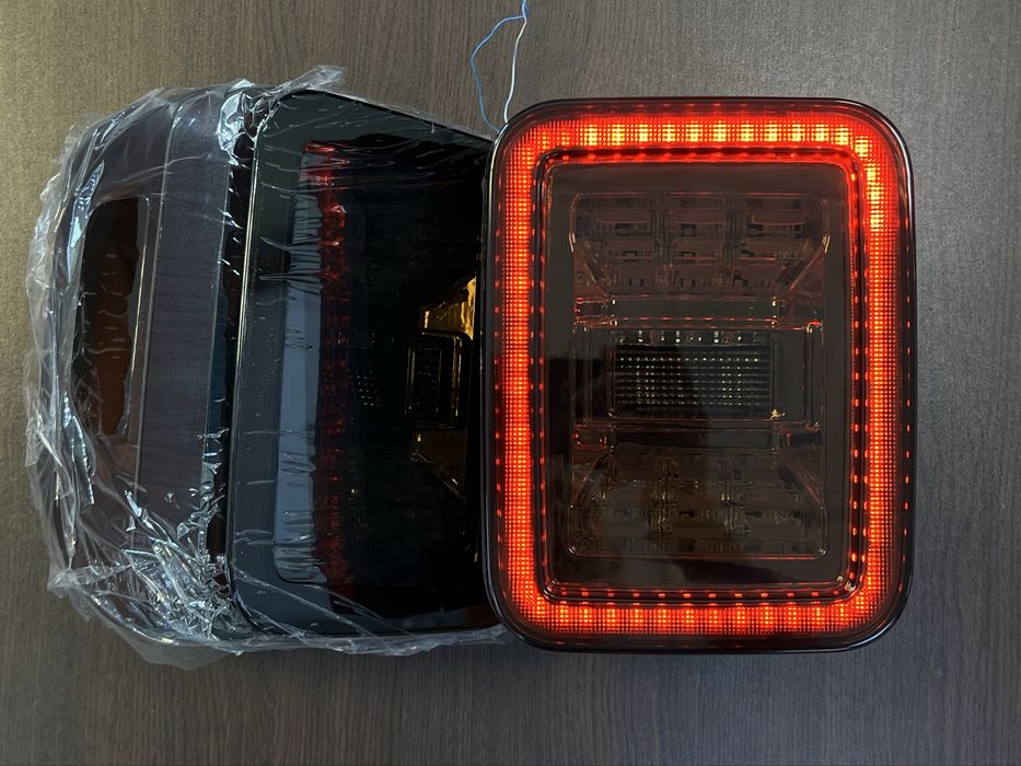 Европейски LED стопове за Jeep Gladiator JT 2020 - 2025