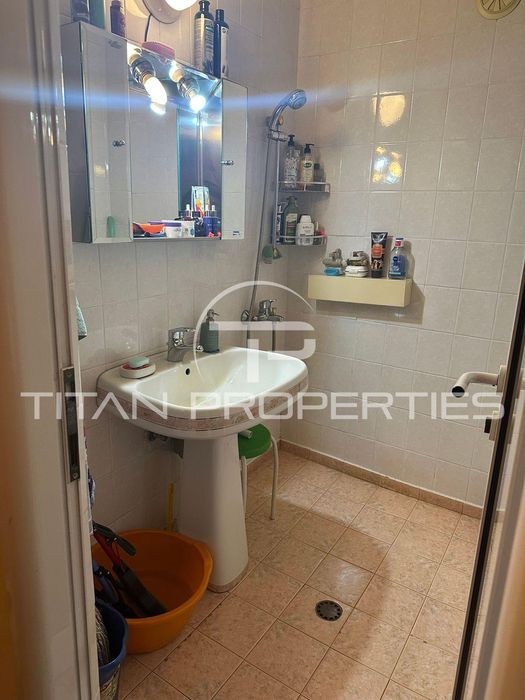 Продава се Тристаен апартамент в София, НПЗ Средец - 100 кв.м за 1683 €/кв.м - Снимка #8