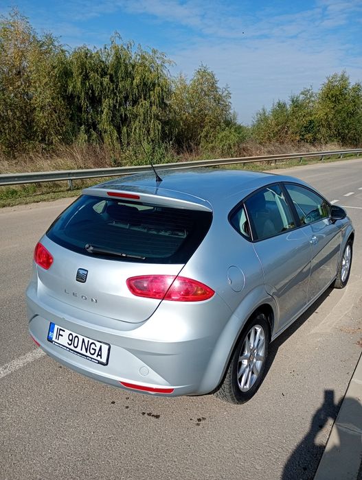 Vând Seat Leon 2011