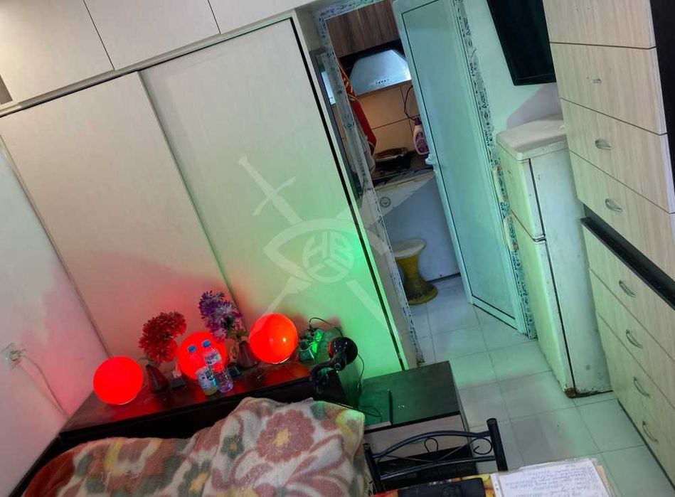 Продава се Едностаен апартамент в Бургас, Възраждане - 15 кв.м за 1700 €/кв.м - Снимка #1