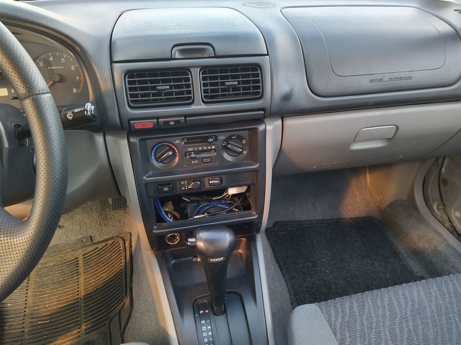 Продавам на части SUBARU IMPREZA 2.0 1999 г.