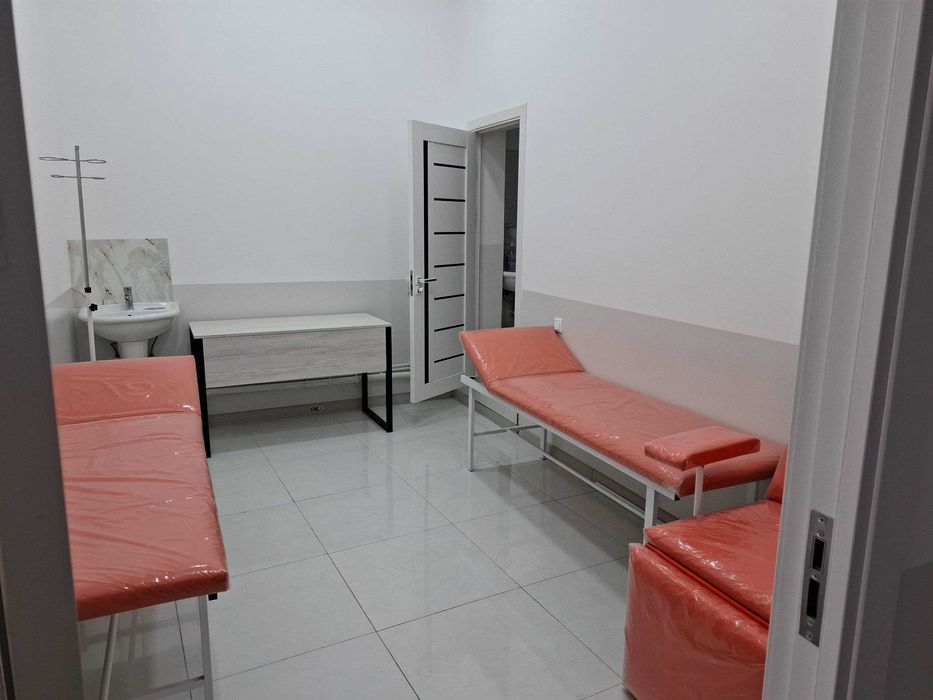 СРОЧНО Сдаётся в помещение под клиника Ижарага жой берилади