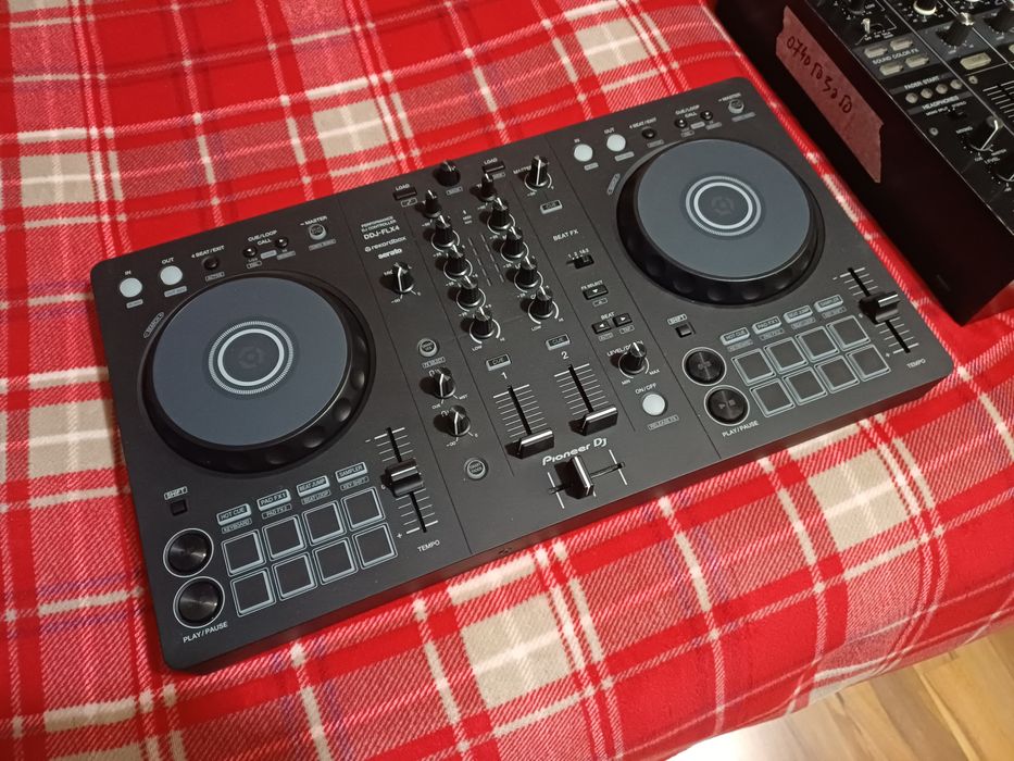 Pioneer dj DDJ-FLX4 consola nou