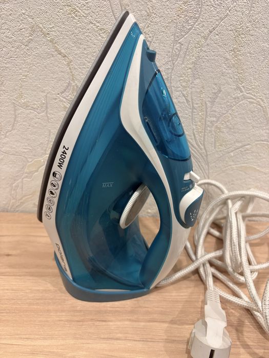 Утюг Polaris 2400w