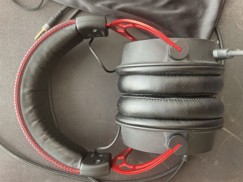 Наушники Hyperx cloud alpha