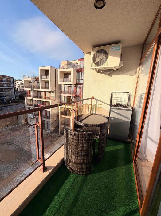 Продава се Двустаен апартамент в Свети Влас - 62 кв.м за 979 €/кв.м - Снимка #11