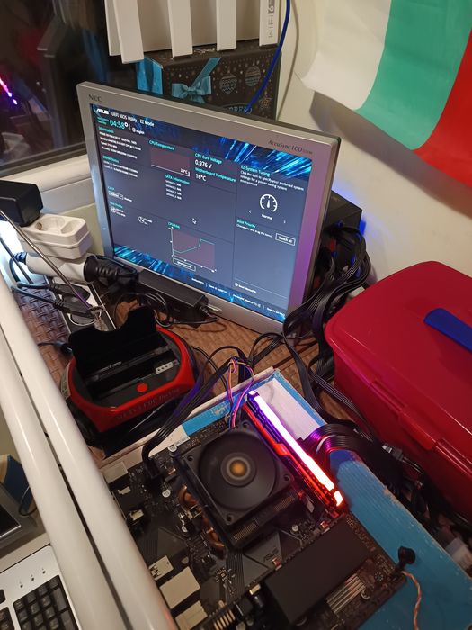 ASUS H310M-K R2.0 + Intel Core i3 8100T s. 1151-2