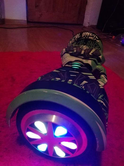 Vând    hoverbord