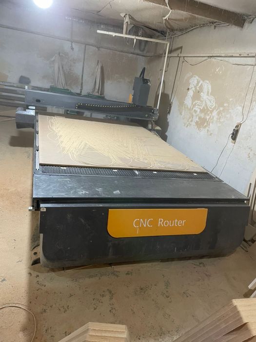 Продам фрезерно гравировальный чпу станок