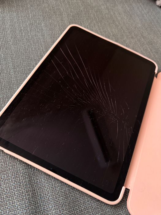 iPad Air 11” 4 generation