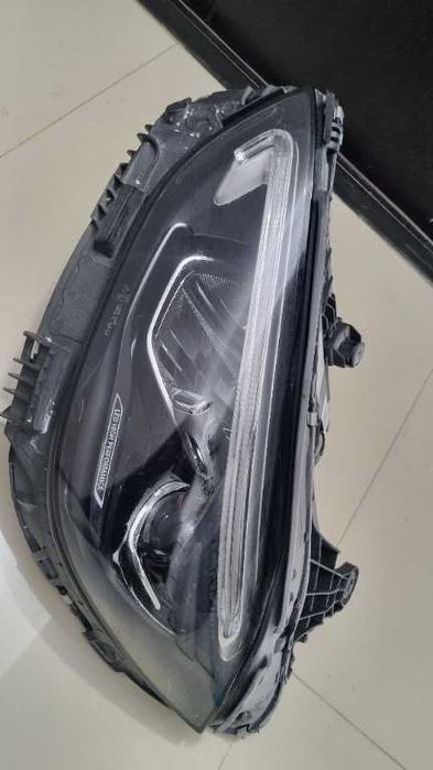 far stanga dreapta mercedes w206 capota bara trager