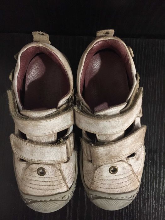 Летни обувки Froxy за момиче, 27 н.,17,2 см. и сандали 29 н., 18 см