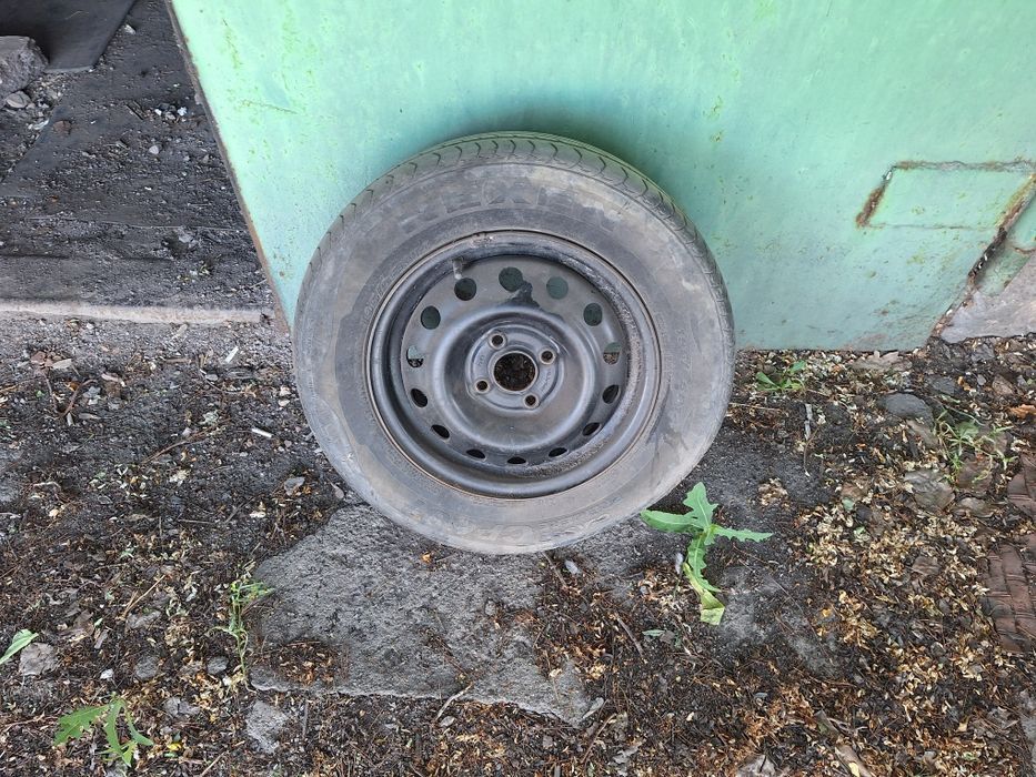 Запчасти на Пассат В3