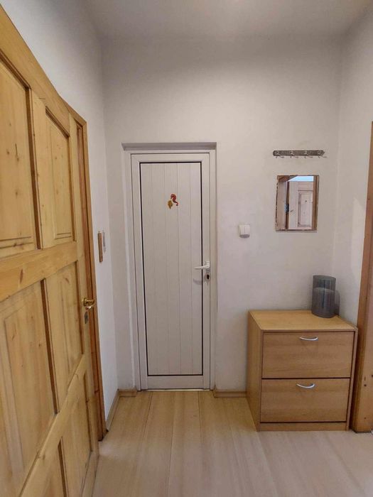 Дава се под наем Тристаен апартамент в Пловдив, Център - 65 кв.м за 350 € - Снимка #3