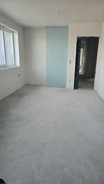 Просторен тристаен апартамент в Дървеница с АКТ 15!