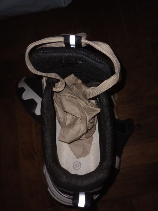 Adidasi /pantofi sport 37